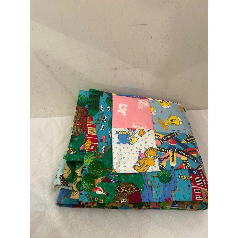 Patchwork Quilt 34x46 Multi Character SpongeBob Garfield Kids